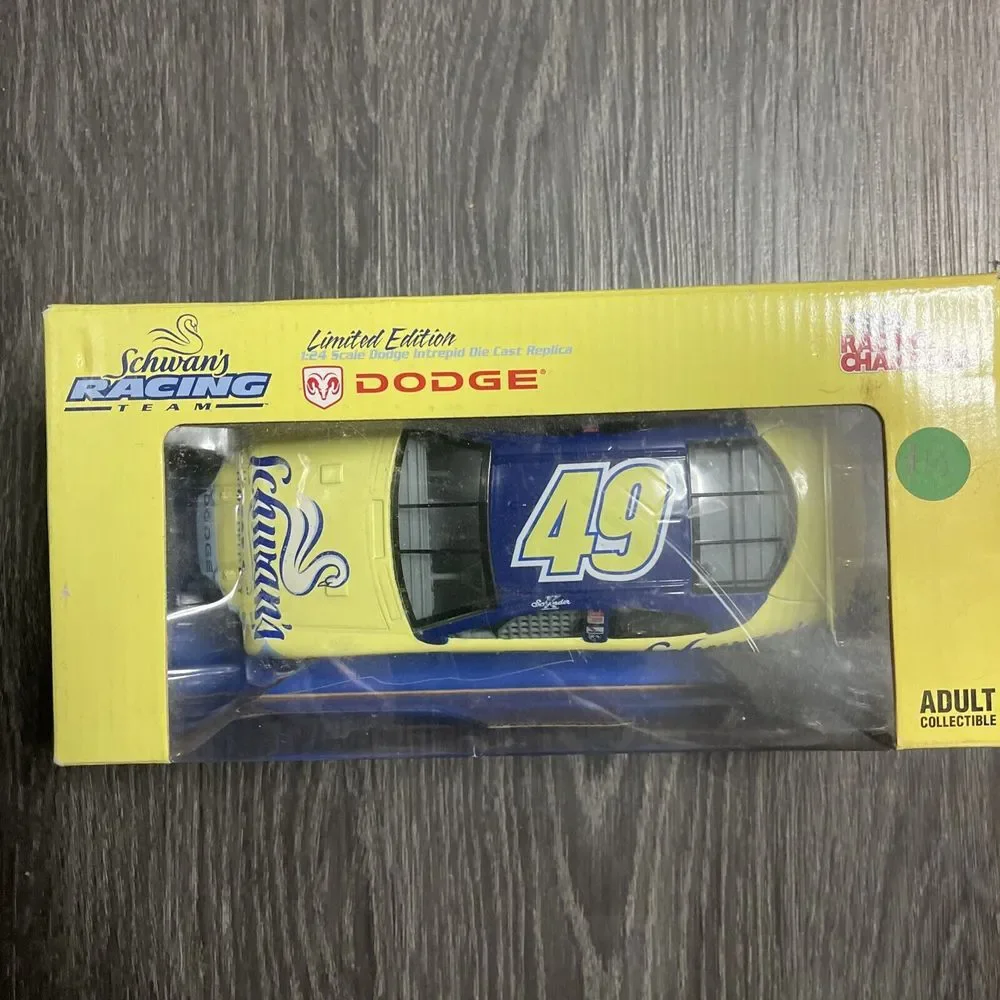 1:24 2004 Racing Champions #49 Schwan's Home Service Dodge Intrepid Ken Schrader